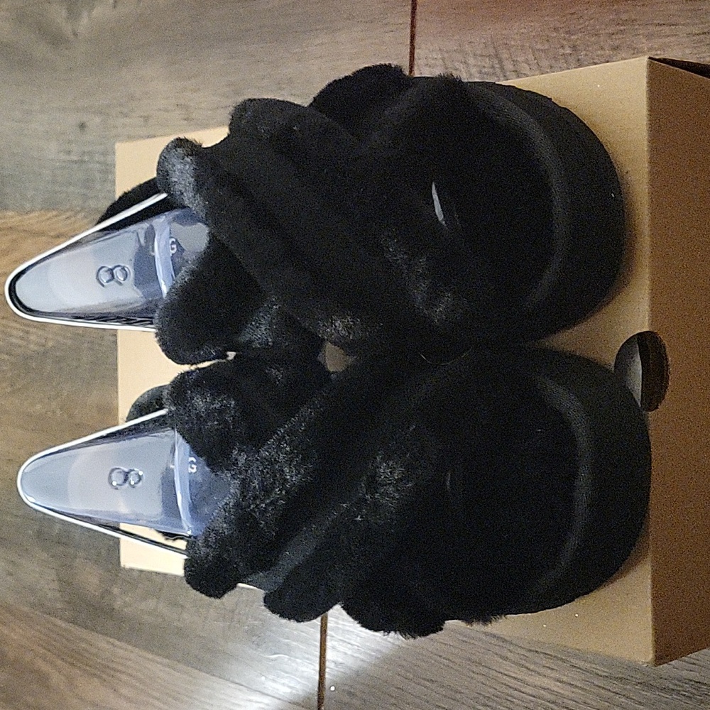 Ugg slippers